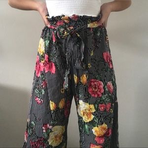 🌸Flowy Floral Tie Pants!🌸 Over half off!